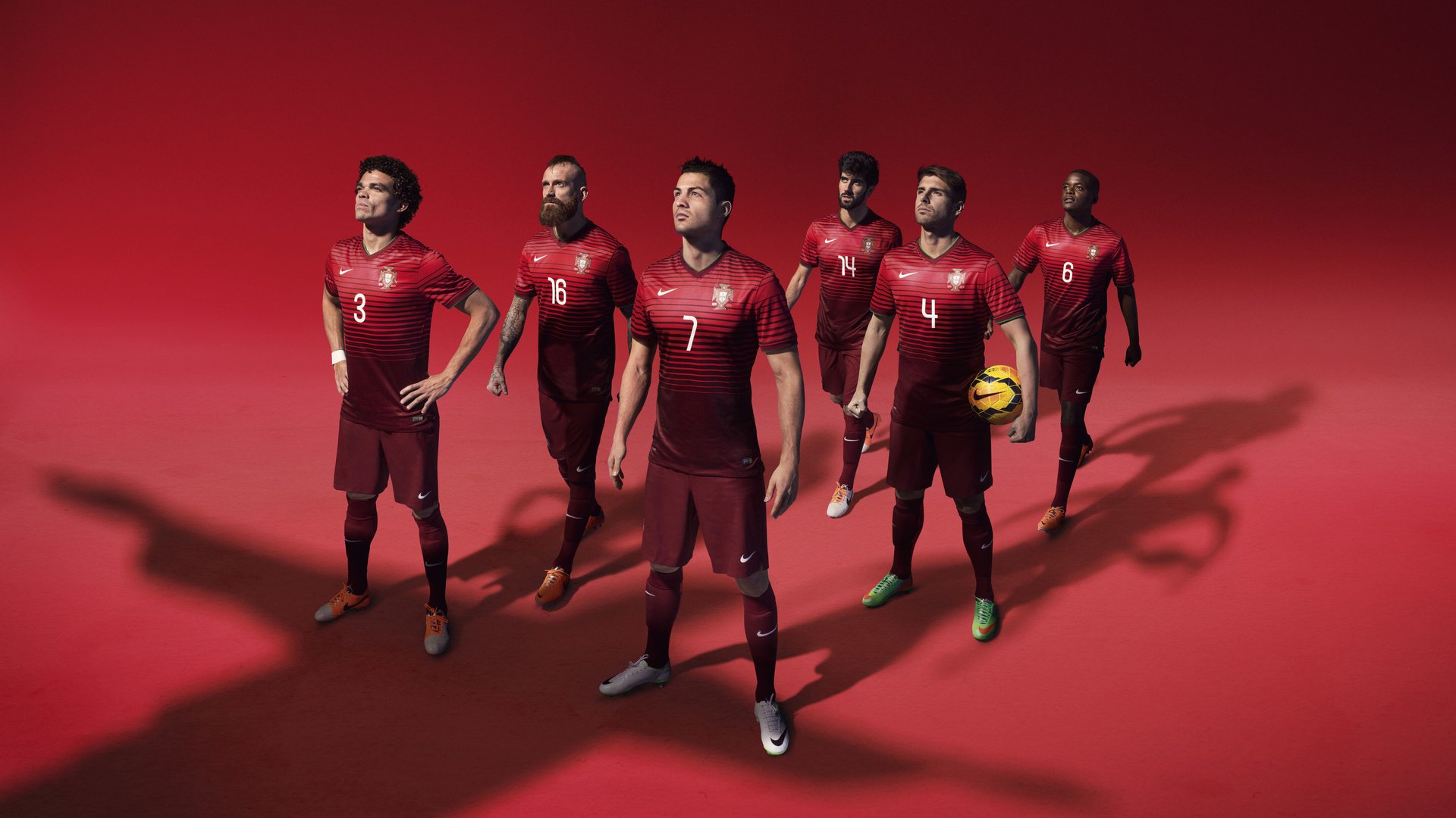 马拉松赛事全程无塑理念引领环保风尚，马拉松wa